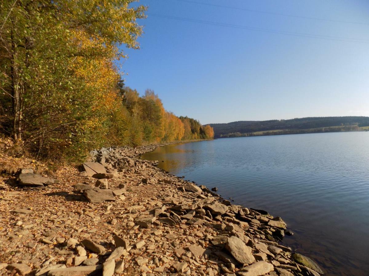 Vila Kubik Lipno ลิปโนนัดเวิลตาวู ภายนอก รูปภาพ