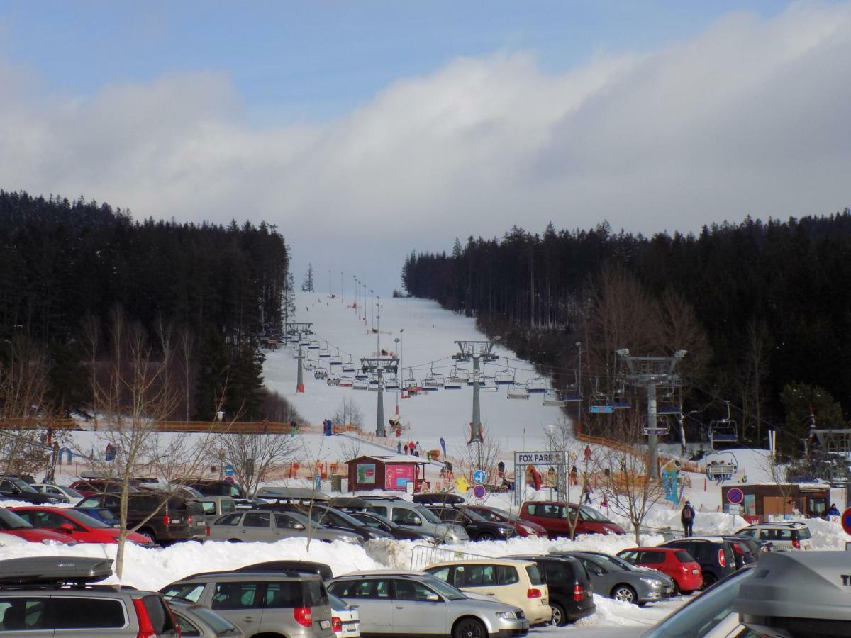Vila Kubik Lipno ลิปโนนัดเวิลตาวู ภายนอก รูปภาพ